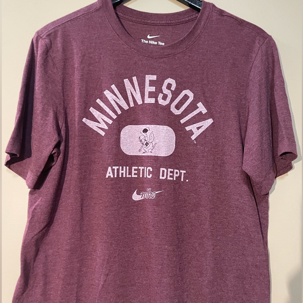 Minnesota Gopher Shirt Nike